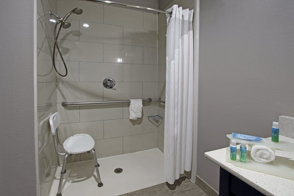 In-room safe, desk, iron/ironing board, free cribs/infant beds