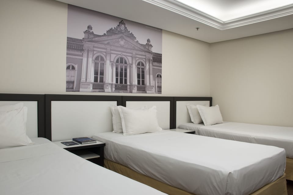 Classic Triple Room, 3 Twin Beds | Desk, free WiFi, bed sheets