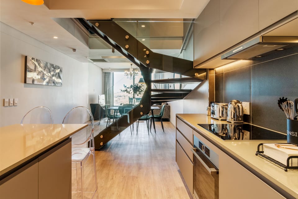 Presidential Penthouse, 2 Bedrooms, Kitchen, Mountain View | Private kitchen | Full-size fridge, microwave, oven, stovetop