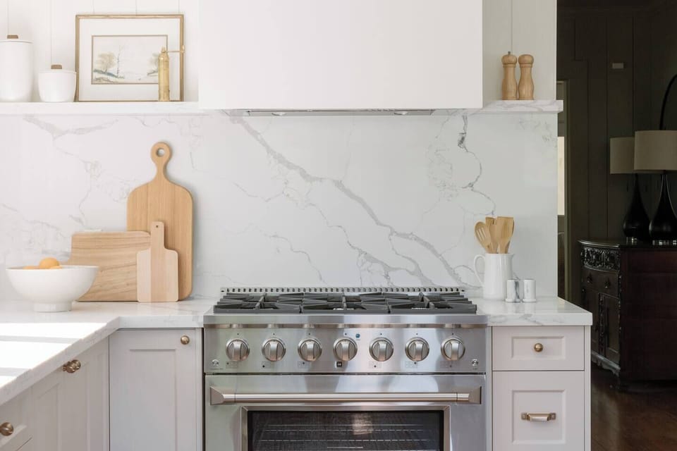 Our 6 burner gas stove is any chef's dream... We are equipped with cooking oil, salt & pepper.
