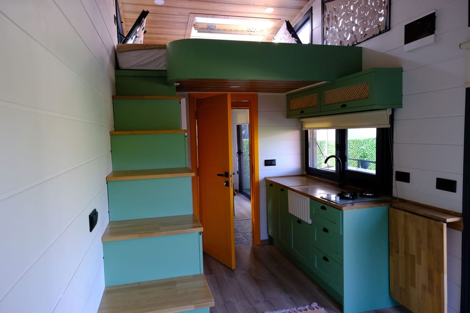 Family Tree House | Private kitchen | Electric kettle
