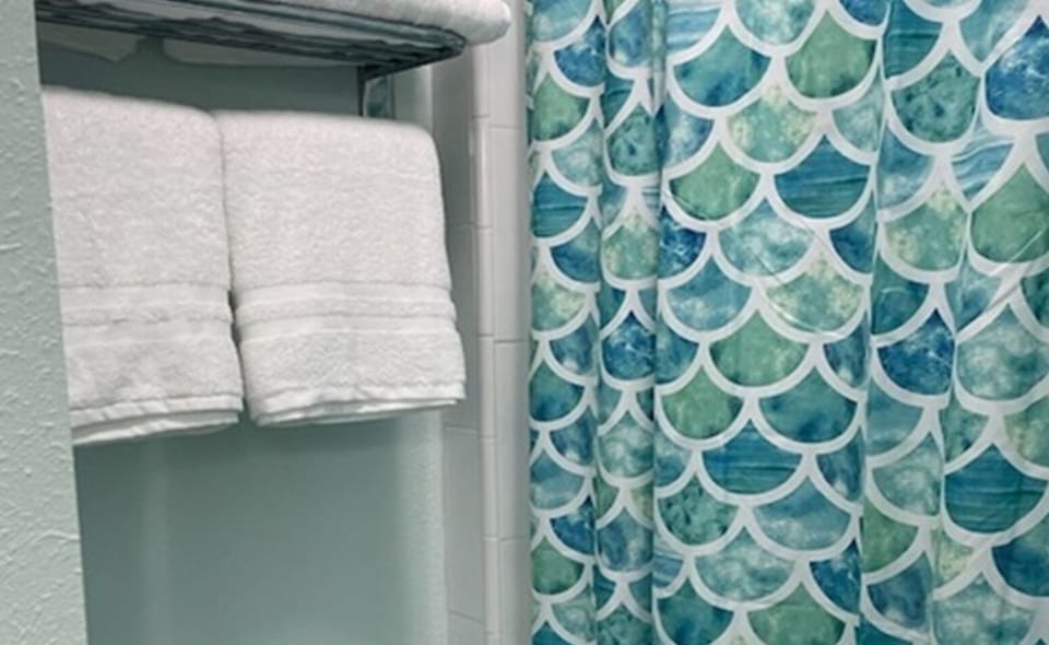 Bathroom 1a