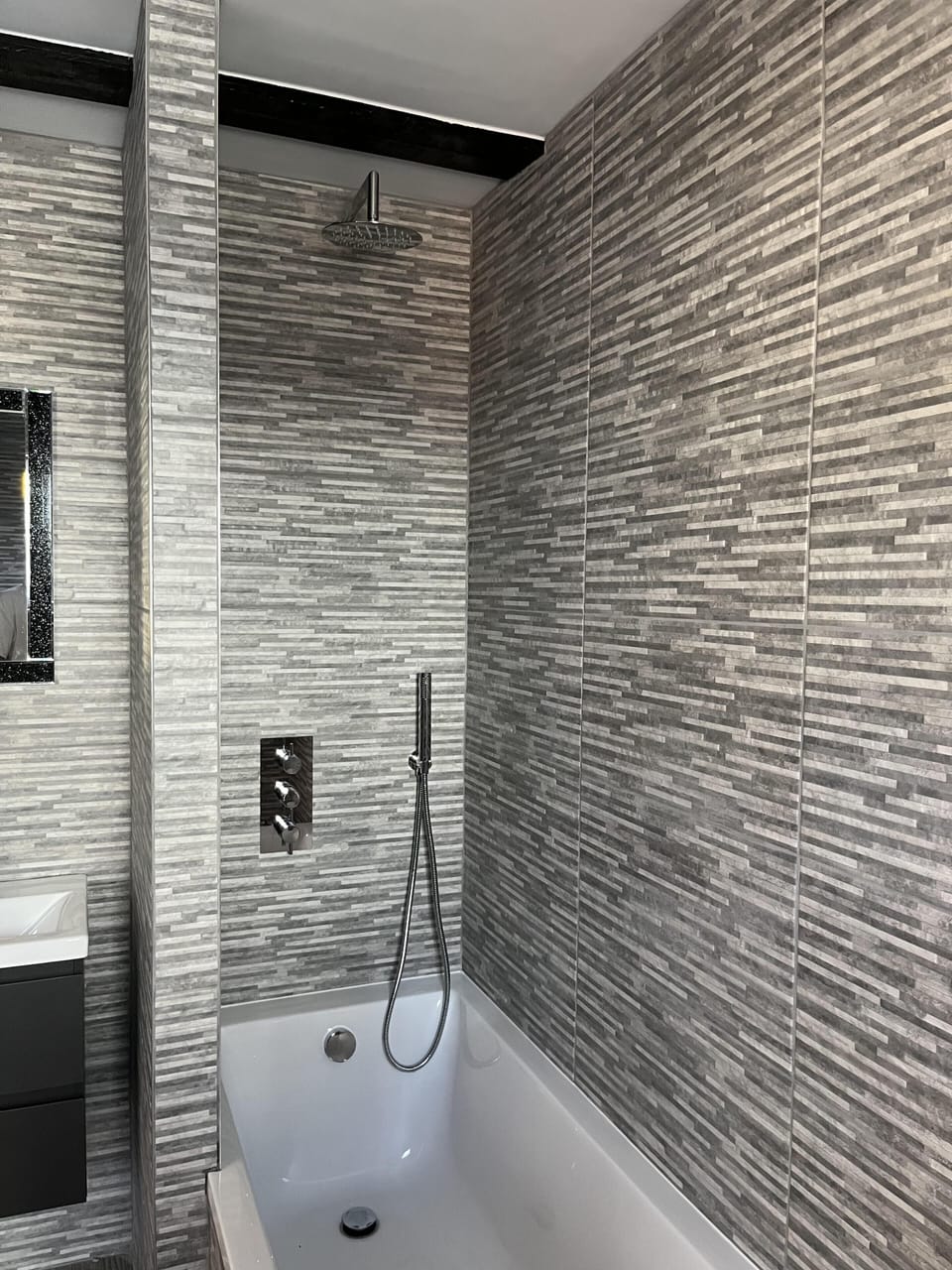 Premium Twin Room, Ensuite, Courtyard View | Bathroom
