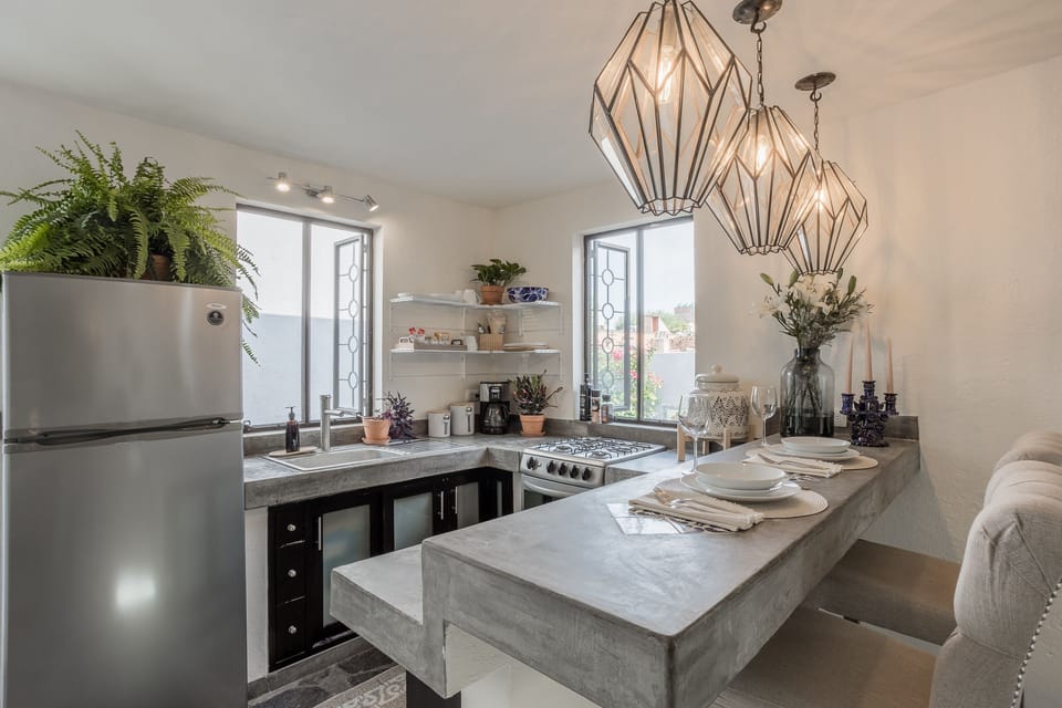 Superior Apartment | Private kitchen | Full-size fridge, microwave, oven, stovetop
