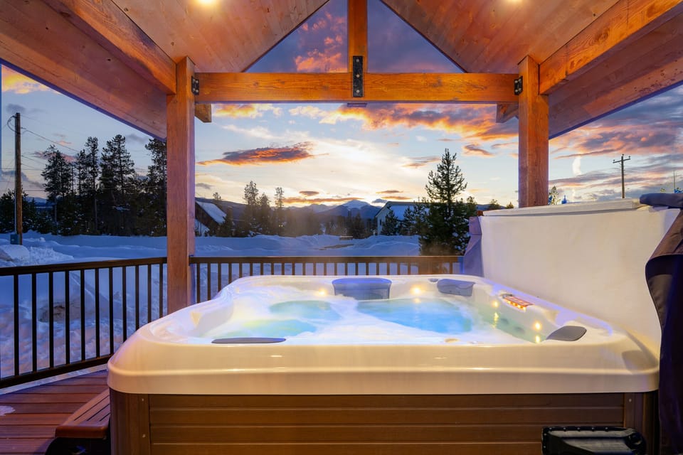 Private Hot Tub