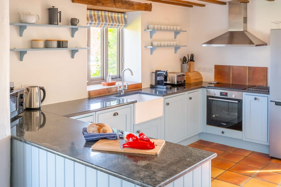 Ground floor: Bright well-equipped kitchen