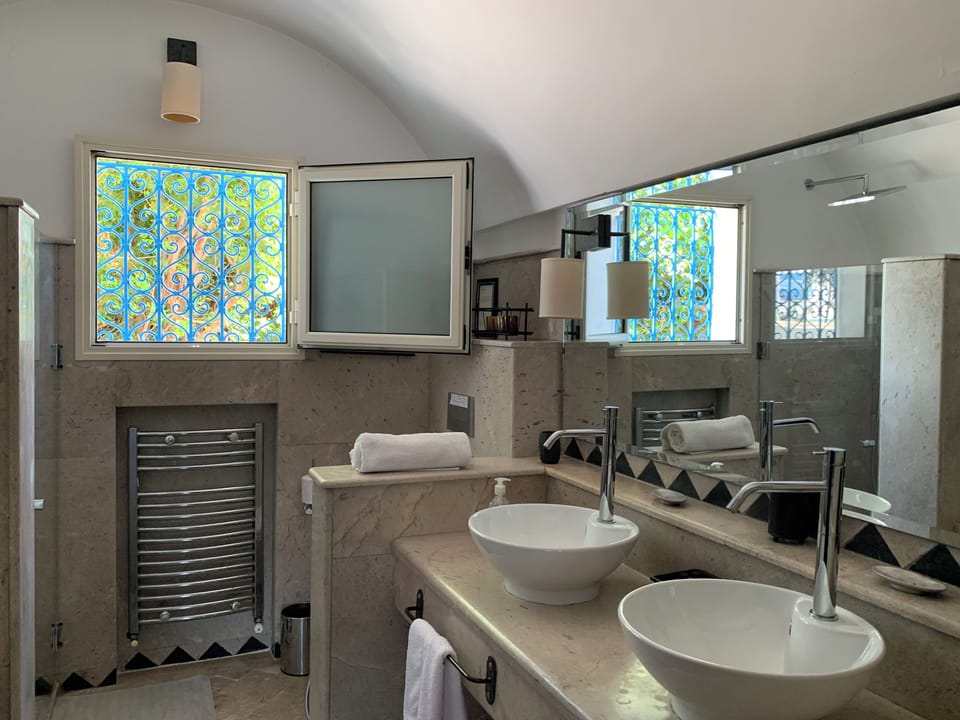 Superior Double Room | Bathroom | Shower