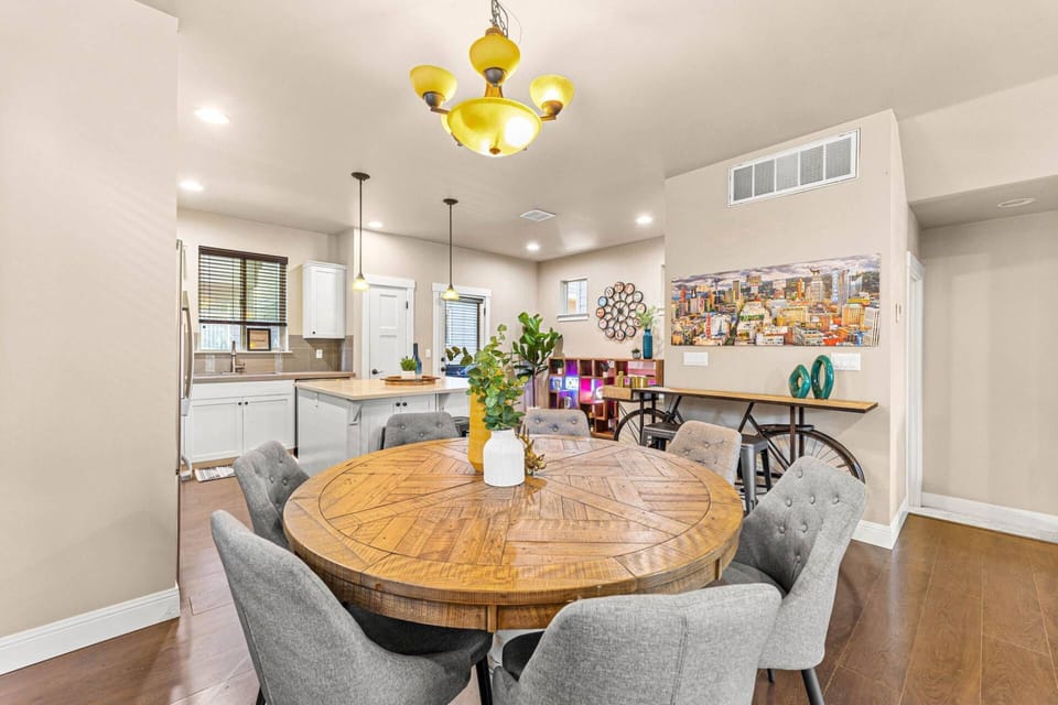 "Great place to stay! Tons of places to eat, starbucks, etc around this gem. We stayed two years in a row and hopefully will stay again." - Jared