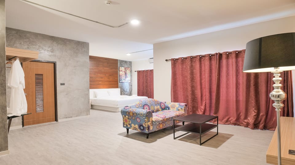 Presidential Suite Room | Free WiFi, bed sheets