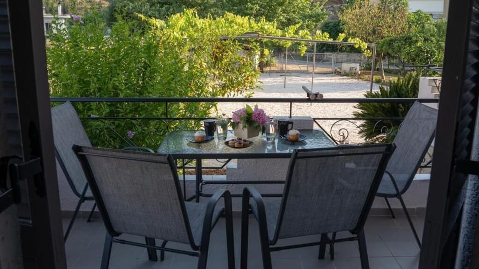 Sivotahomes-family Bed and Breakfast in Greece