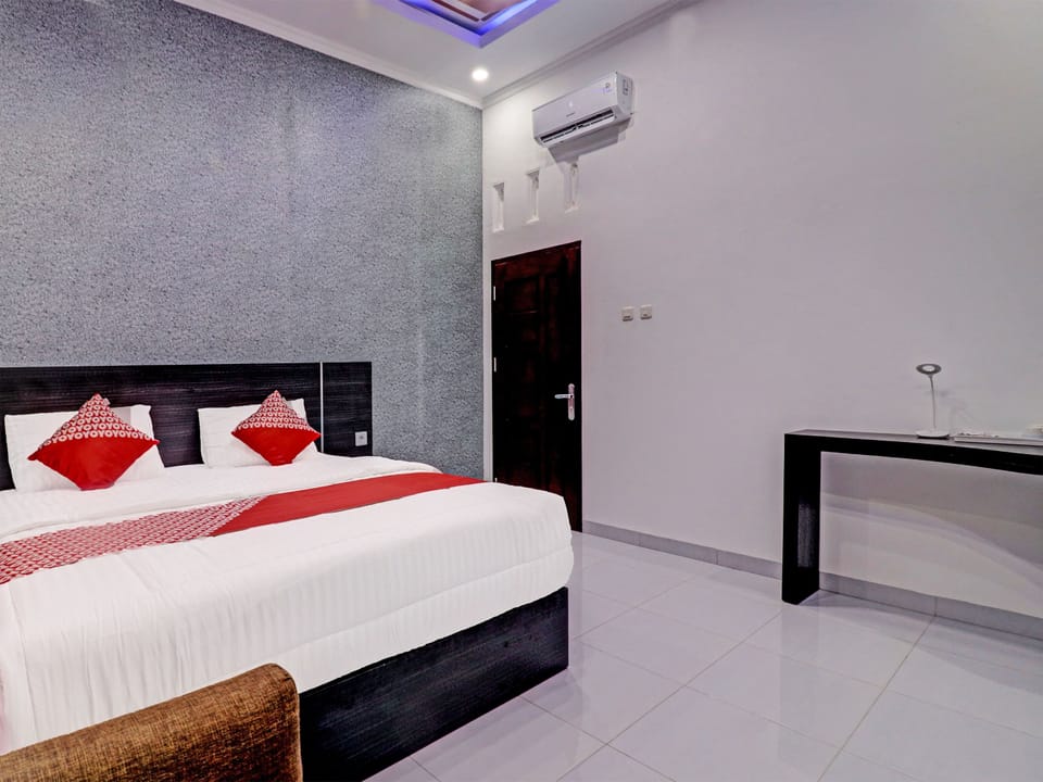 Deluxe Studio | Desk, WiFi (free), bed sheets