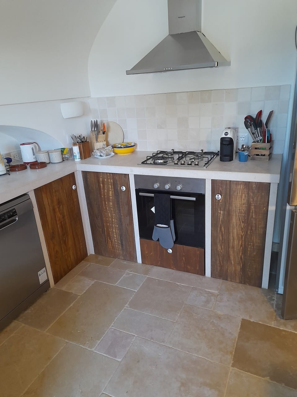 House | Private kitchen | Fridge, oven, stovetop, dishwasher