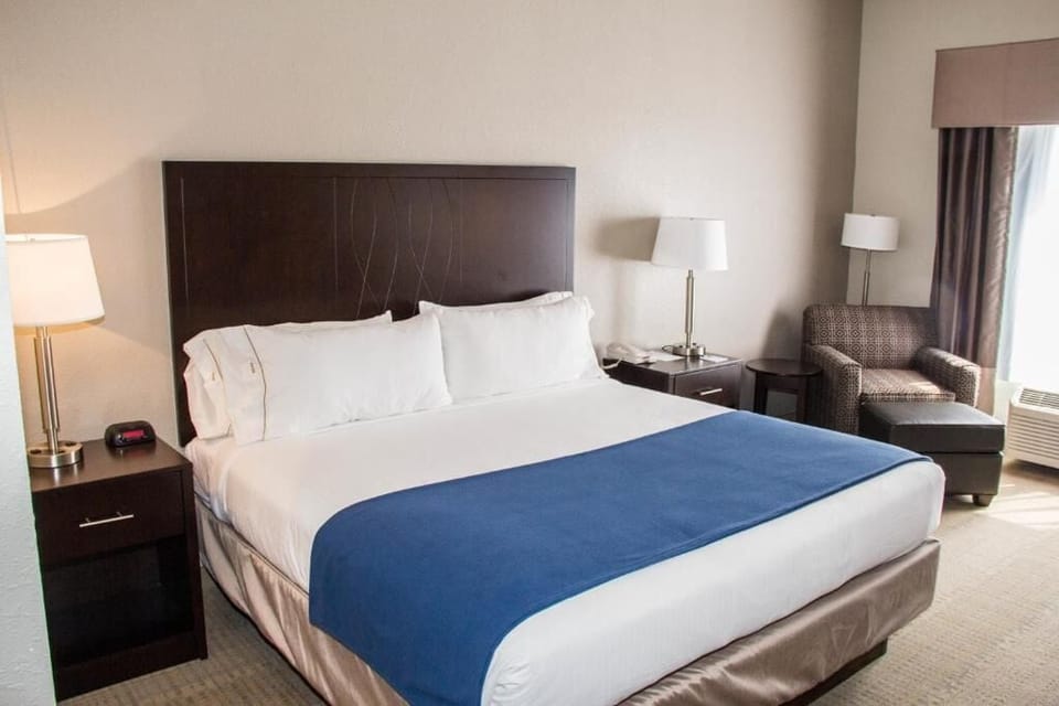 Hypo-allergenic bedding, down comforters, desk, iron/ironing board