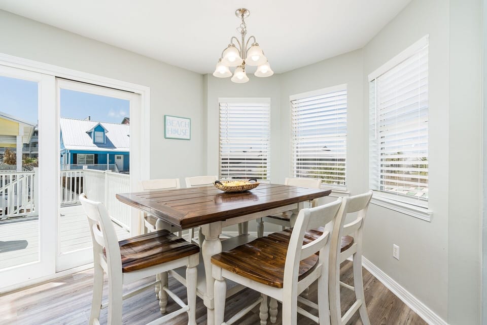 5 WANDER DR
