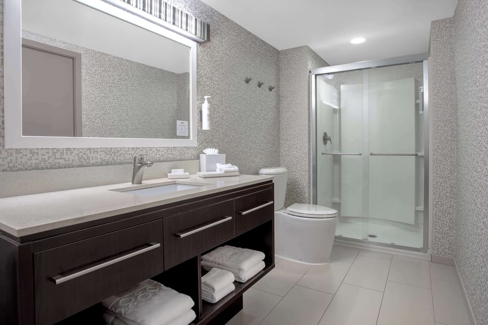 Bathroom shower