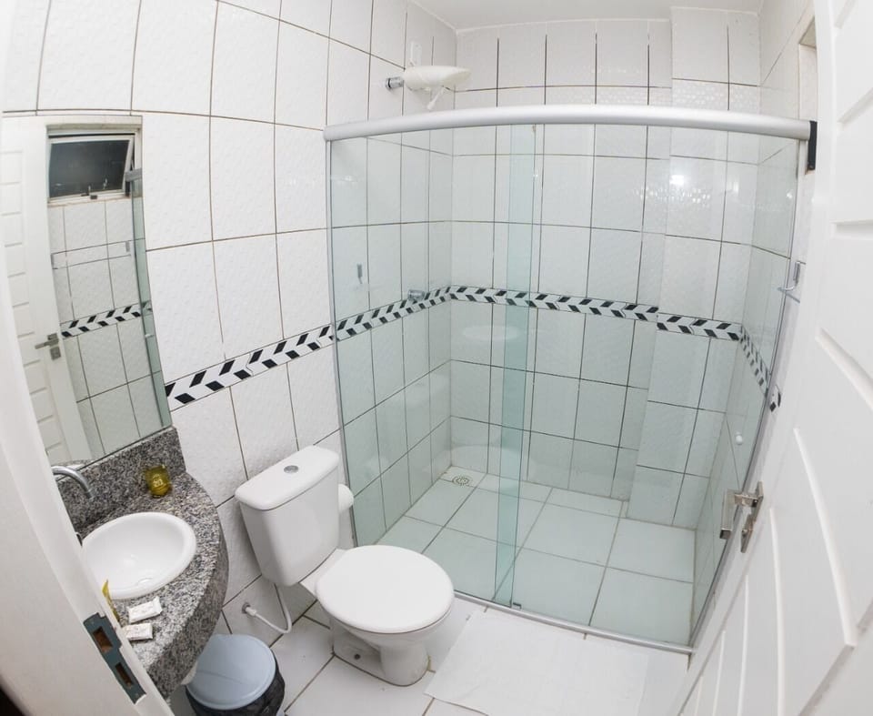 Shower, towels