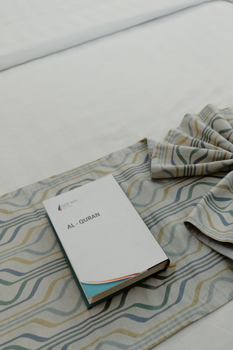 Deluxe Room, 1 Double or 2 Twin Beds | In-room safe, desk, free WiFi, bed sheets