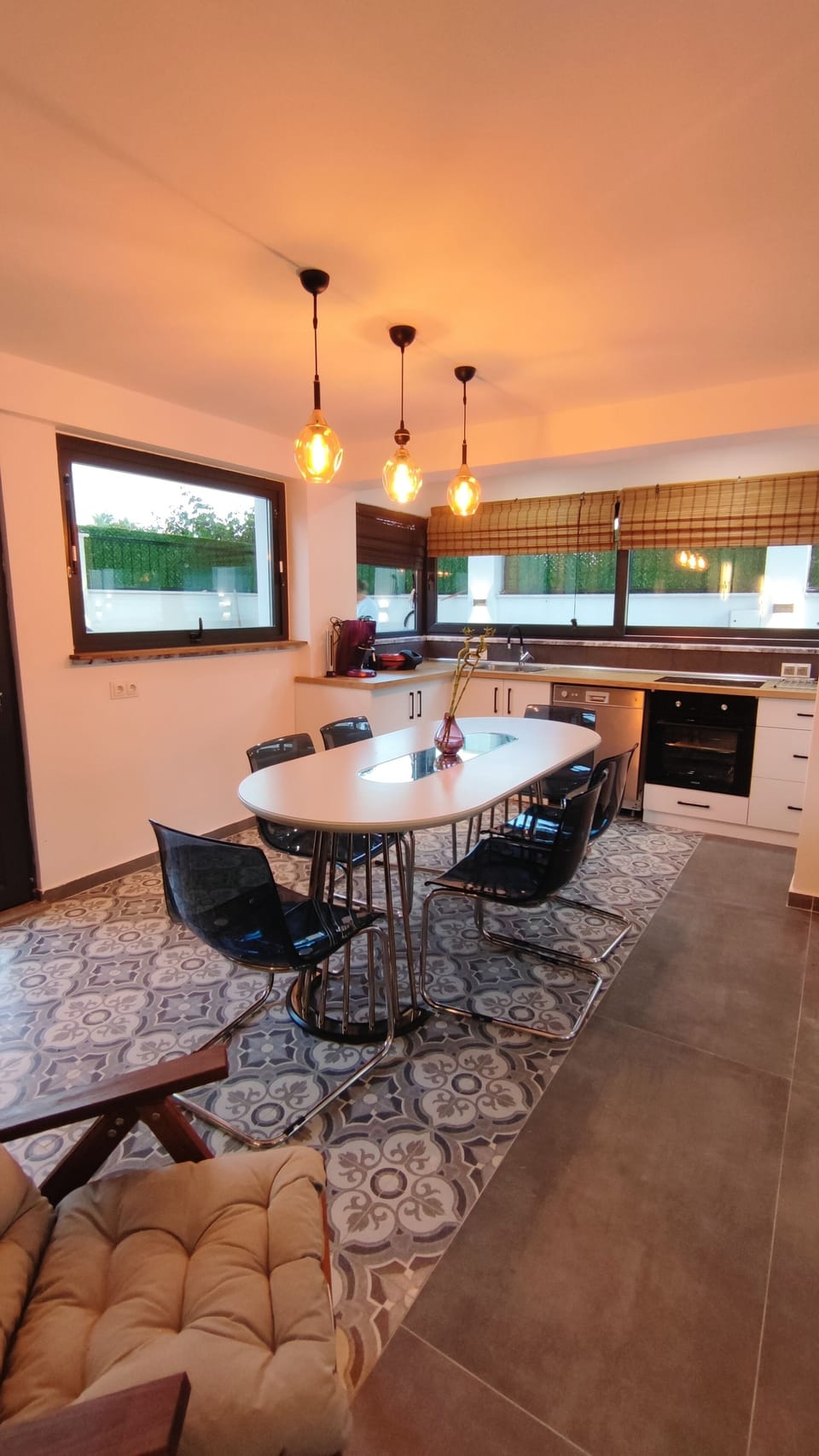 Kitchen-Dining area