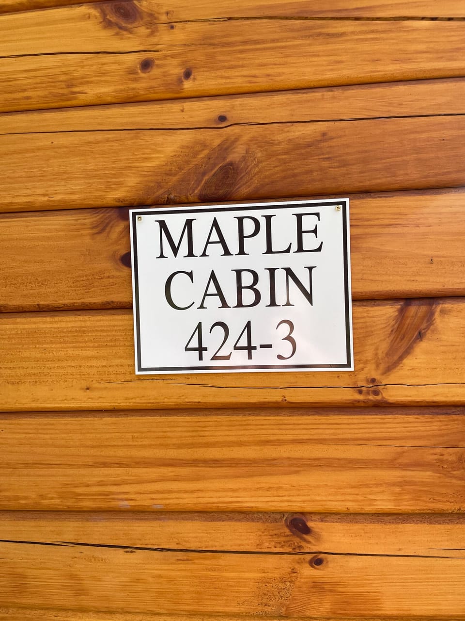 Maple Cabin - Welcome to Maple Cabin