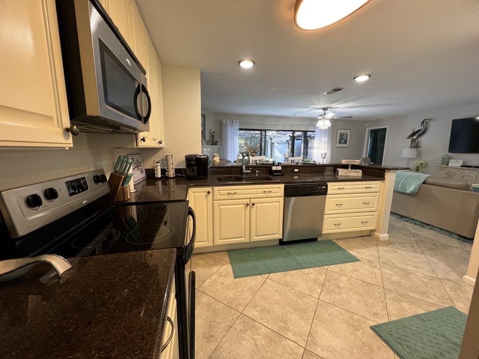 Spacious Kitchen