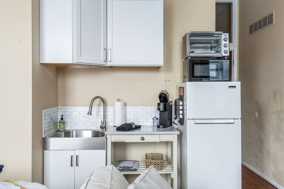Kitchenette
