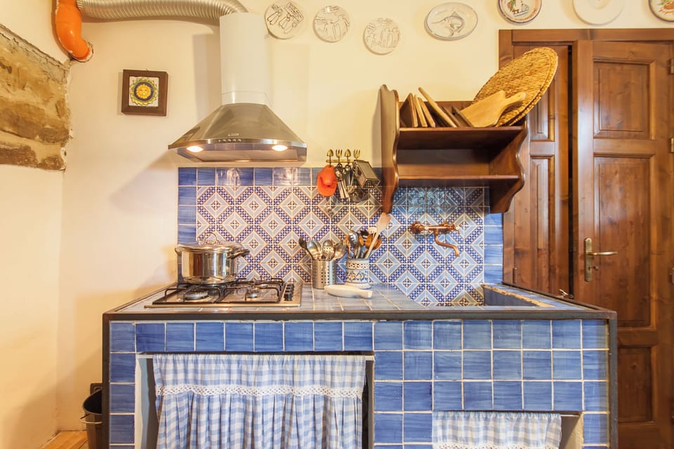 Family Villa, 6 Bedrooms, Fireplace, Mountainside (Villa Olmo With Private Pool) | Private kitchen | Fridge, microwave, stovetop, coffee/tea maker
