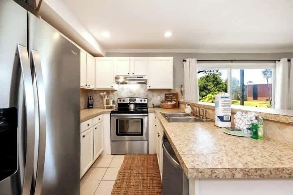 Feel right at home in a kitchen made for comfort and convenience.