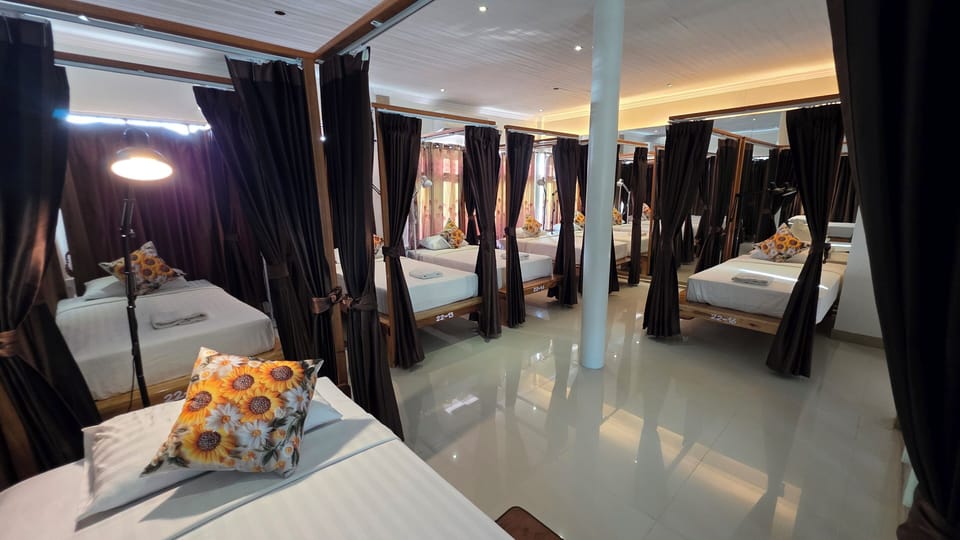 Premium Room, Women only | Individually decorated, blackout drapes, free WiFi, bed sheets