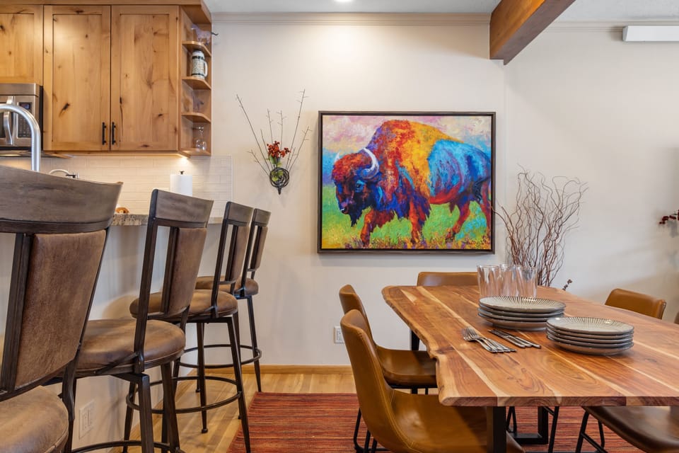 Dining Area and Kitchen