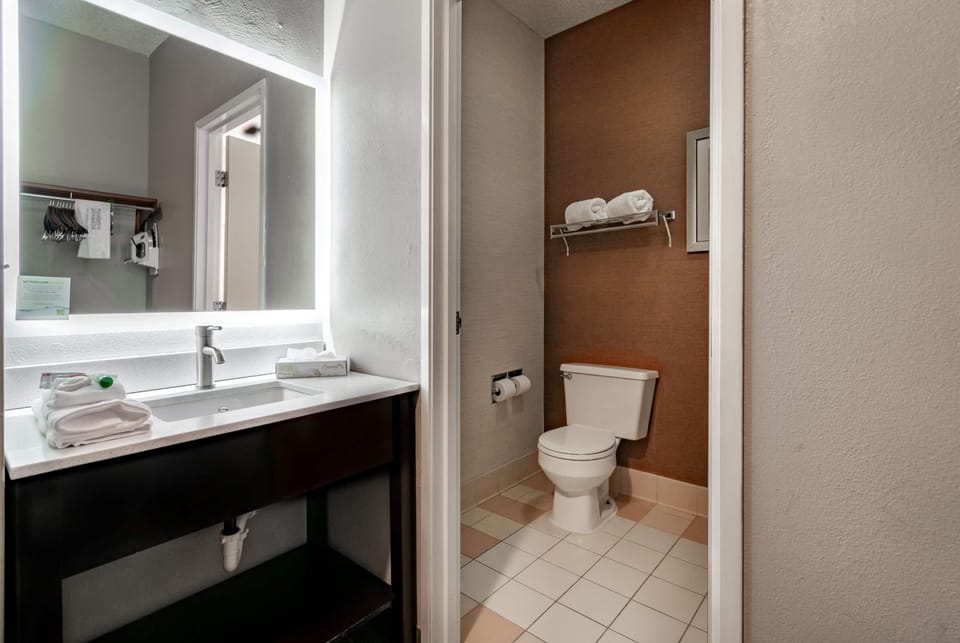 Wingate by Wyndham Great Falls Hotel in Great Falls