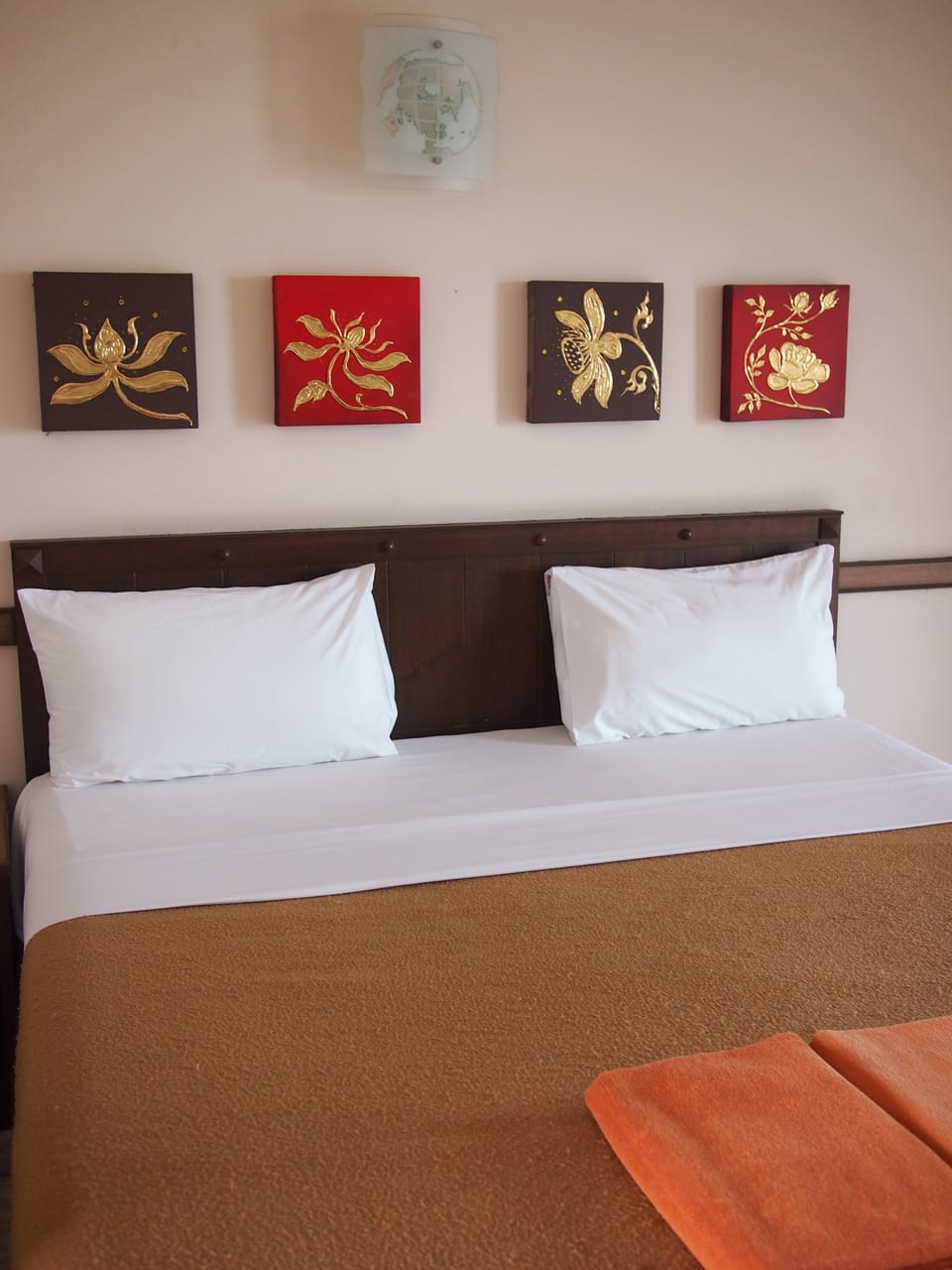 Standard Room | Minibar, in-room safe, free WiFi