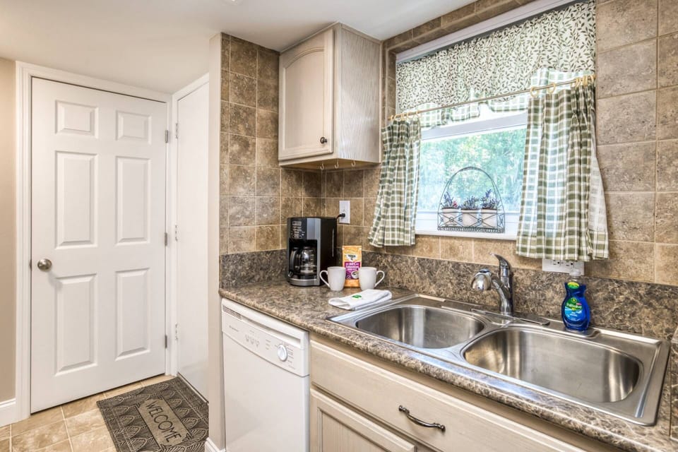 Condo (River Bend B212) | Exterior