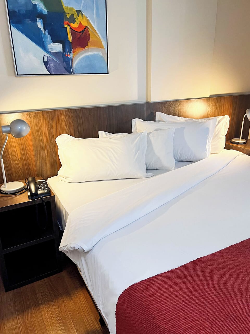 Economy Double Room, 1 Double Bed | Hypo-allergenic bedding, minibar, in-room safe, desk