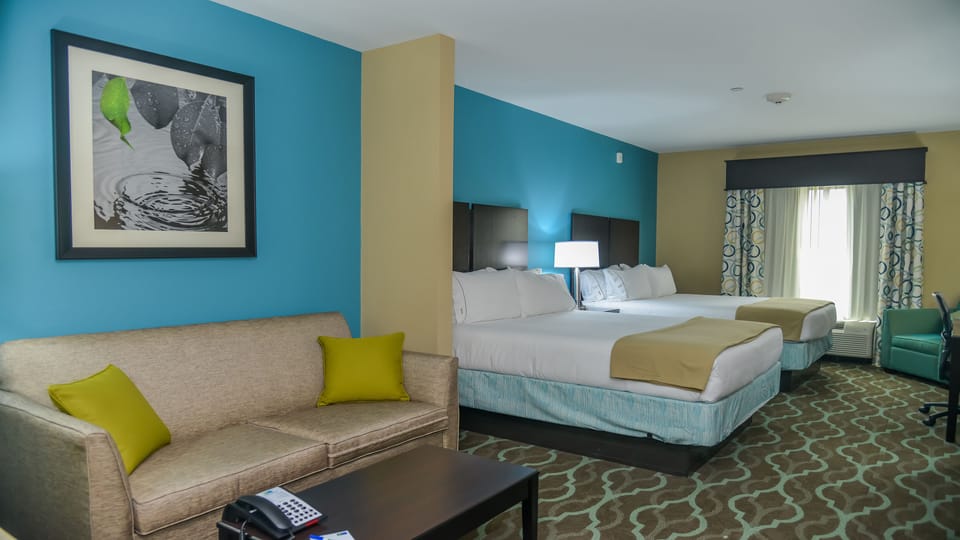 Suite, Multiple Beds | Desk, blackout drapes, iron/ironing board, free WiFi