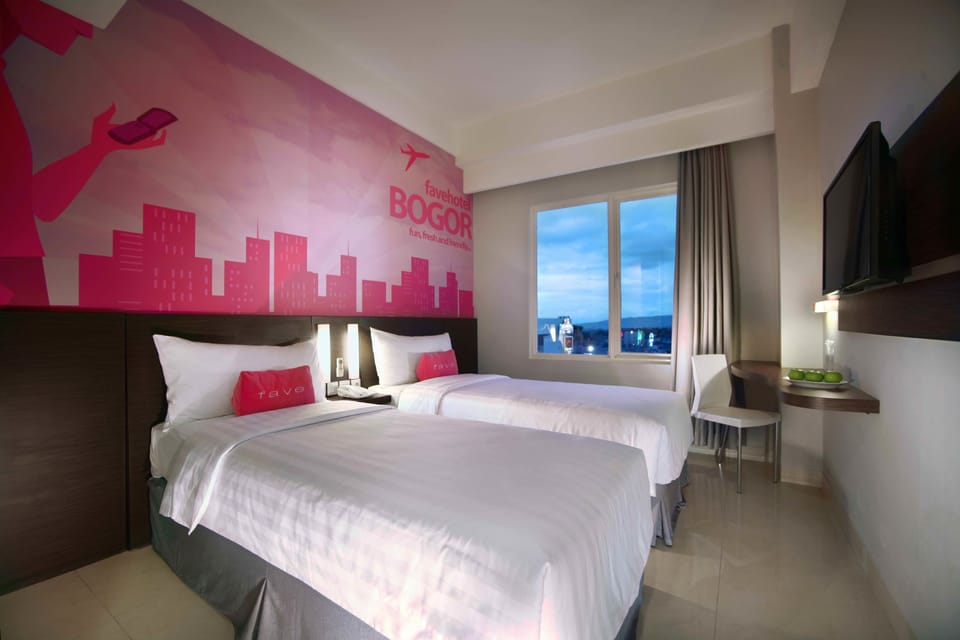 In-room safe, desk, free WiFi, bed sheets
