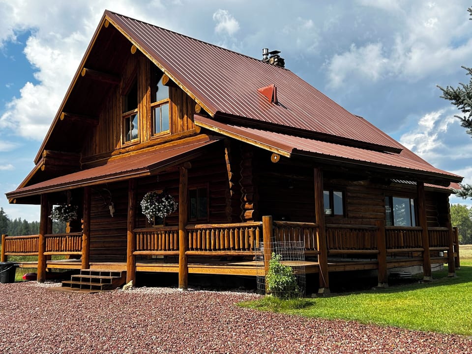 Entrance to log home!