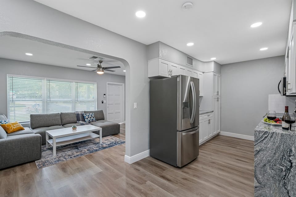 Never worry about where to store foods you've purchased for the entire trip. This beautiful property has a huge modern refrigerator to store foods and beverages. If you think this property suits your needs, send us a message now!