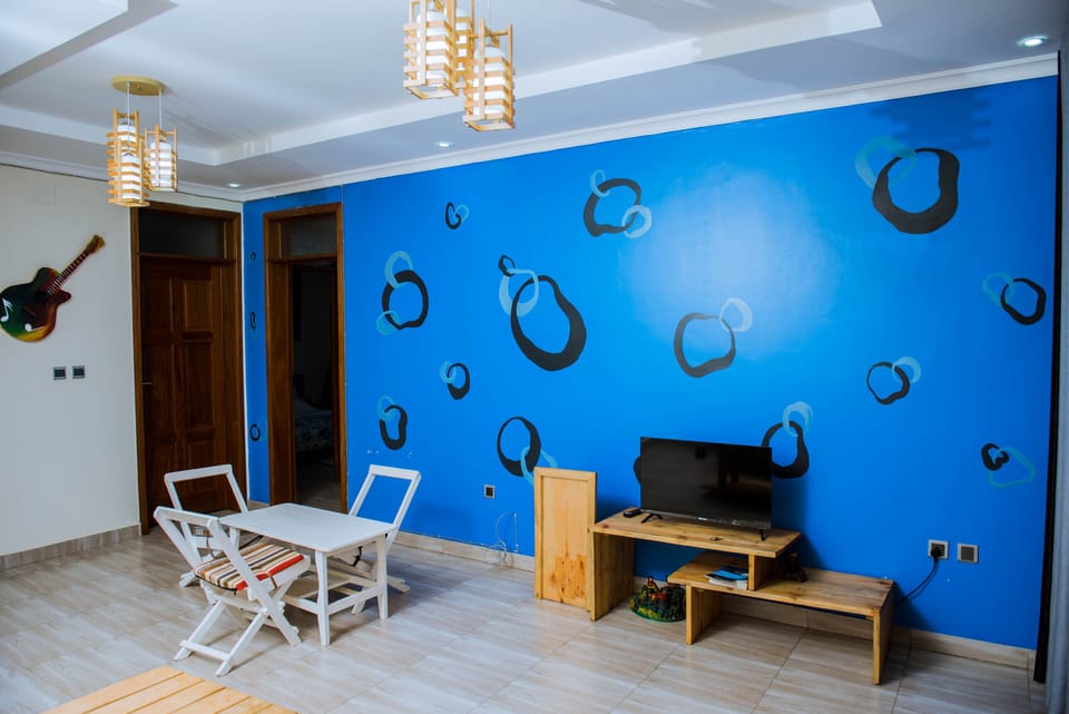 Deluxe Apartment | 2 bedrooms, iron/ironing board, WiFi (free)