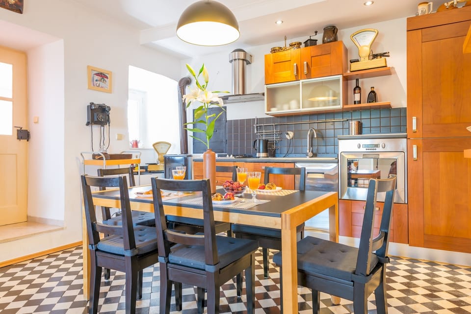 Apartment (2 Bedrooms) | Private kitchen | Fridge, oven, stovetop, dishwasher