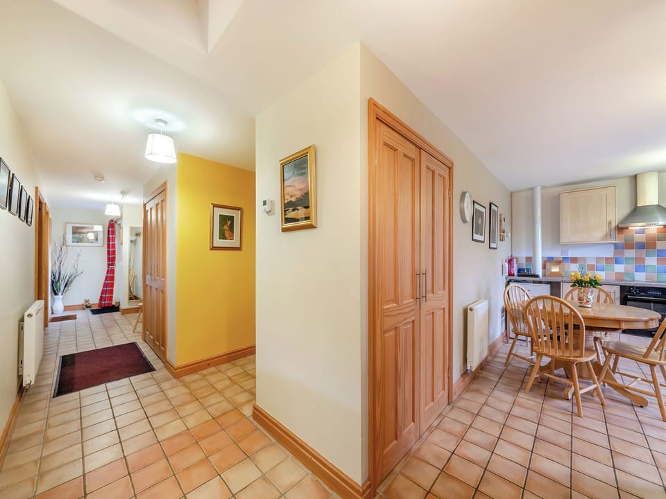 Large, well-equipped kitchen and dining area | Nelly&rsquo;s Cottage - Low Cornriggs Farm, Cowshill, near Alston