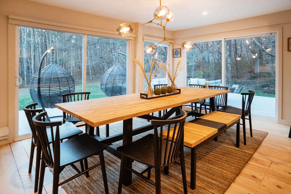 dining table and chairs for 10 guests 