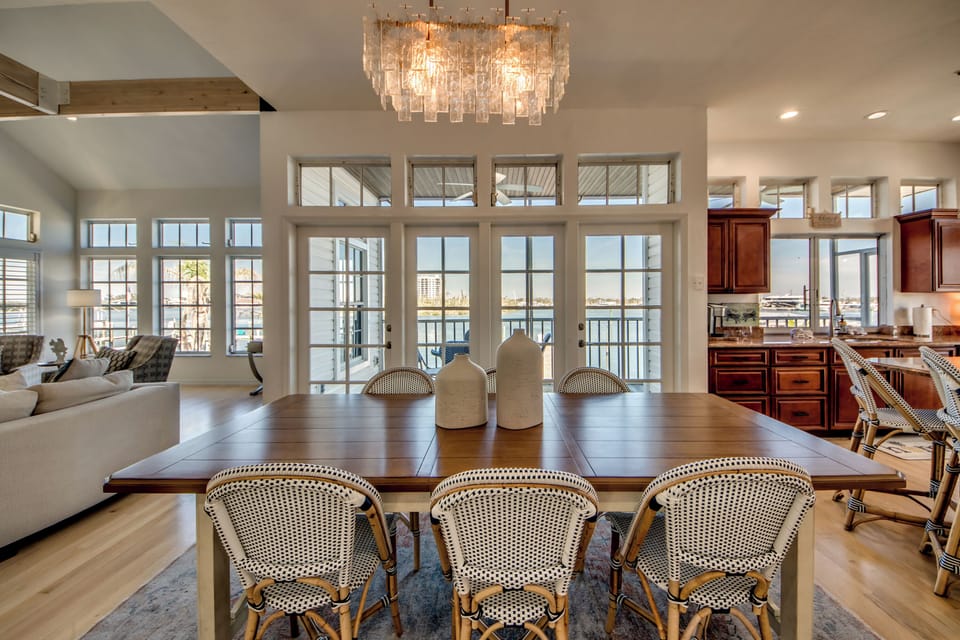 Extended bayfront dining area