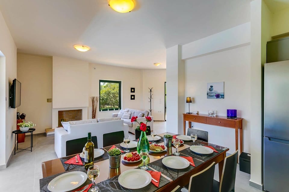 Villa Ilos image