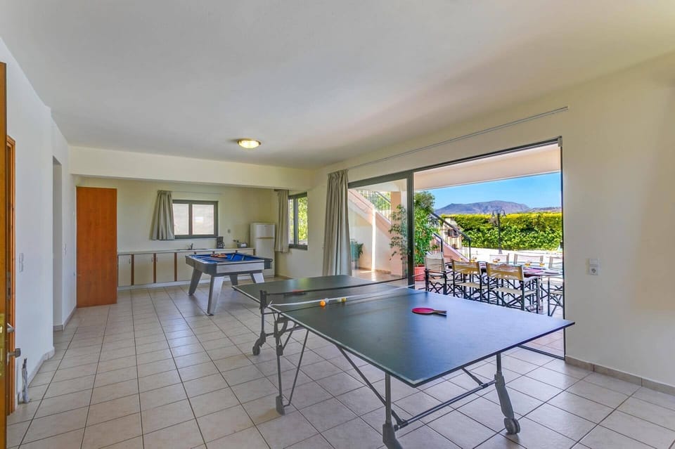 Villa Margarita Exi image