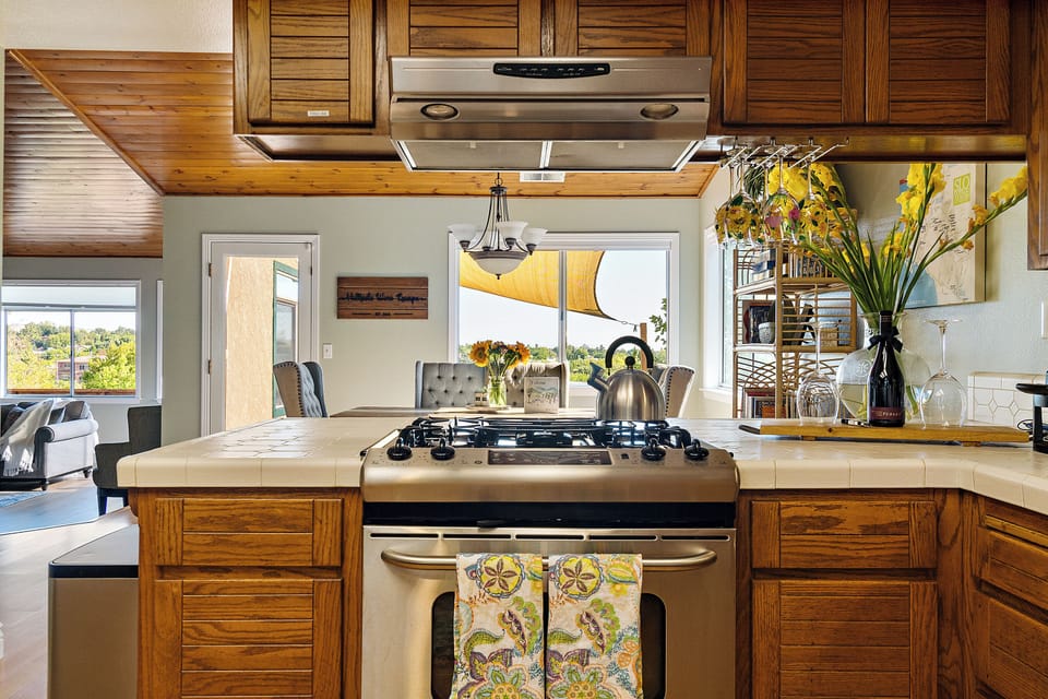 Gas Oven and Range. Looking into the dining room and upper deck
