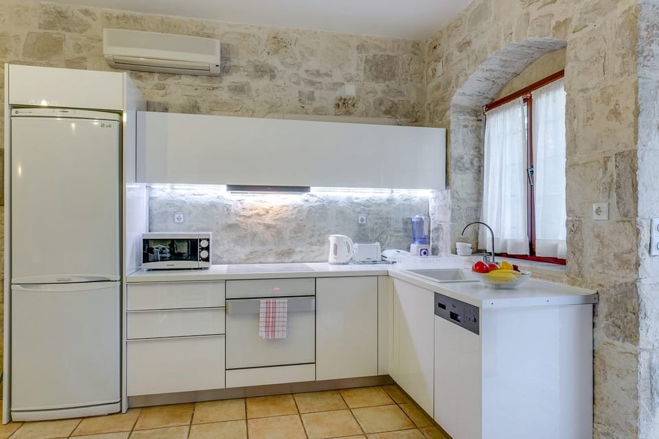 Villa Vincenzos image