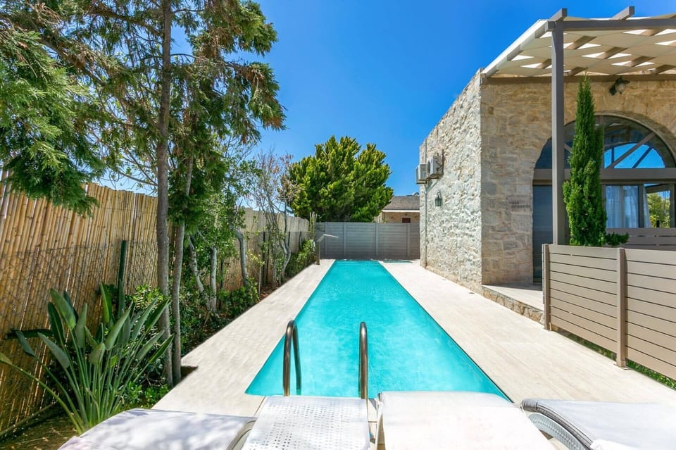 Villa Lefkippos image