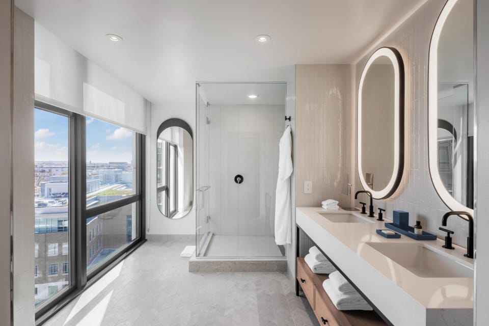 Bathroom shower