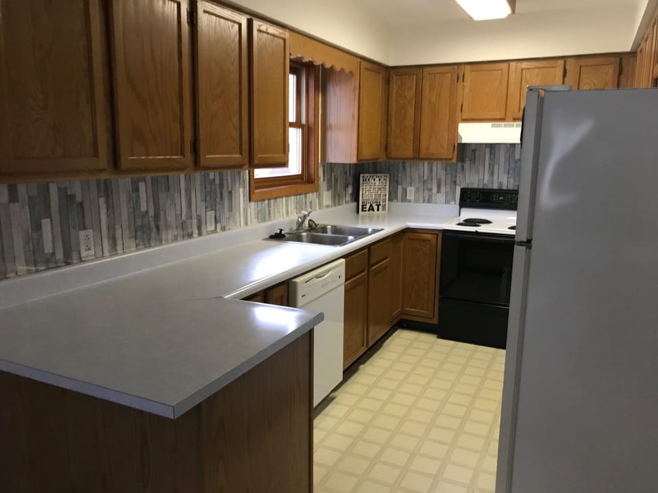 Upstairs kitchen 
