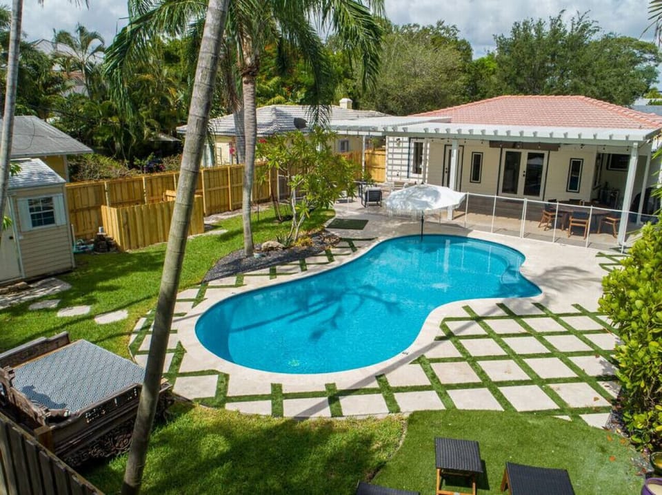 Escape the ordinary, find your zen. This pool is an invitation to slow down, reconnect with nature, and savor the simple things.